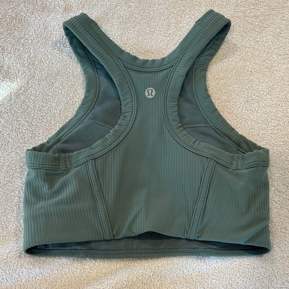 Final price - Lululemon- Green Ribbed Crop Top size 4 - Picture 3 of 7